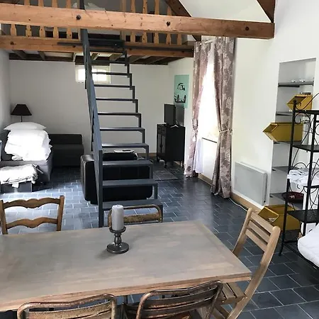 Casa de Férias La Ferme Du Longpre *